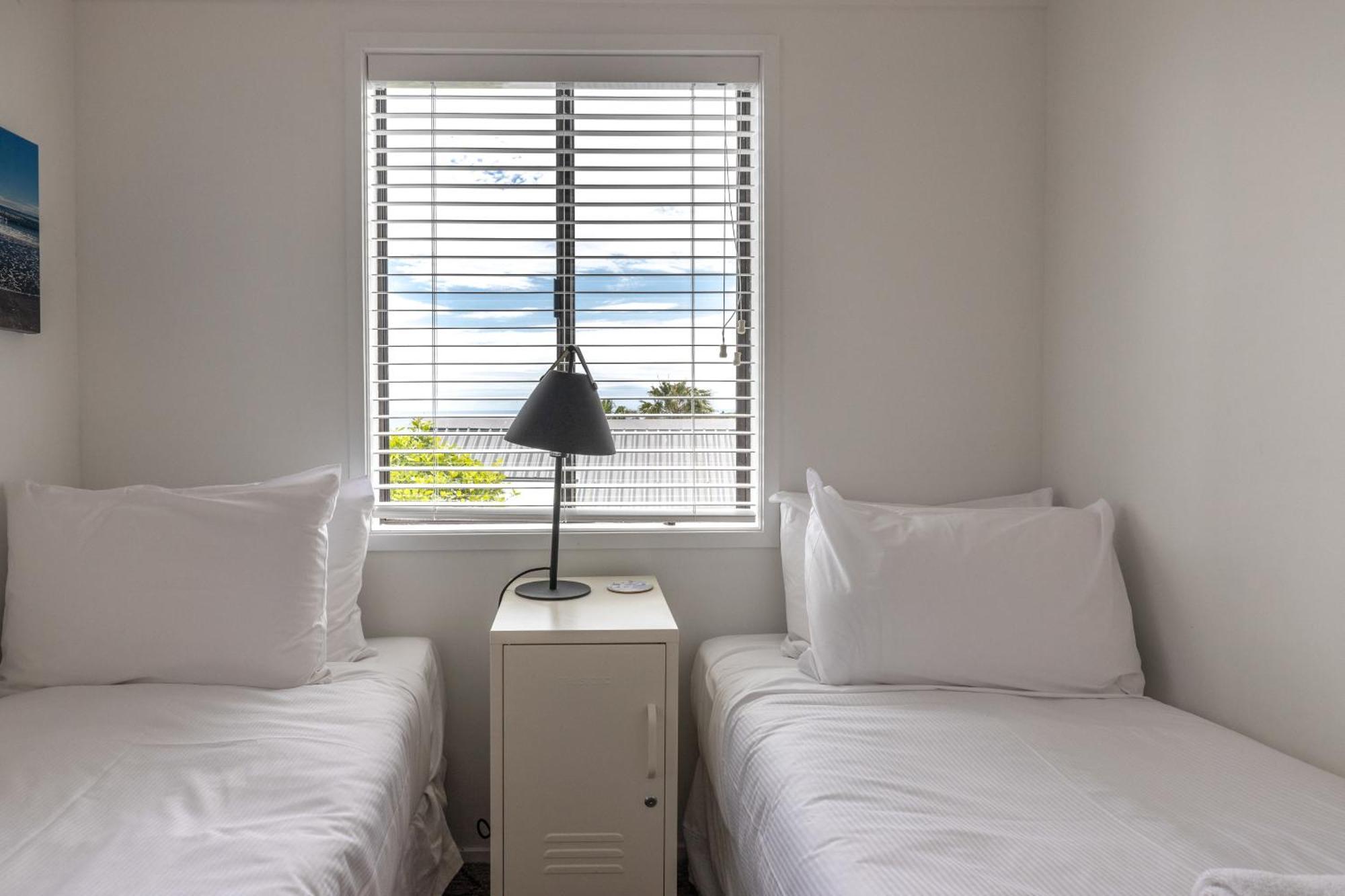 Palm Beach Seaviews With A Touch Of Luxury Awaits Luaran gambar